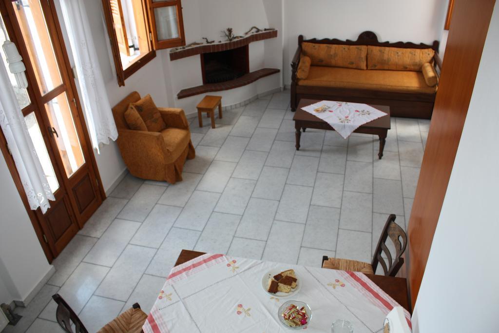 Matina - Stavros Traditional Houses Koronos Kamer foto