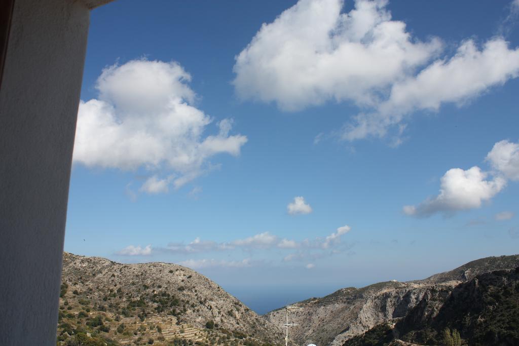 Matina - Stavros Traditional Houses Koronos Buitenkant foto